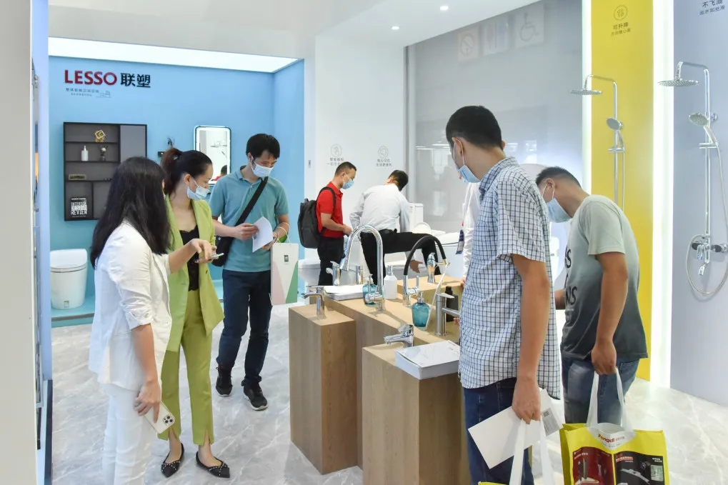 廣州建博會丨直播打卡領尚品牌館,體驗潮流家居生活