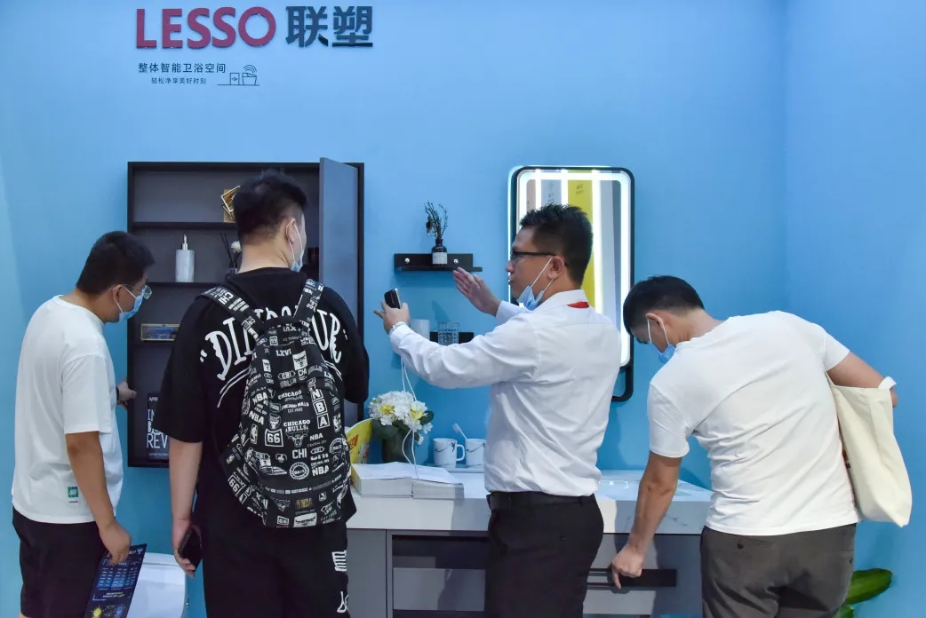 廣州建博會丨直播打卡領尚品牌館,體驗潮流家居生活