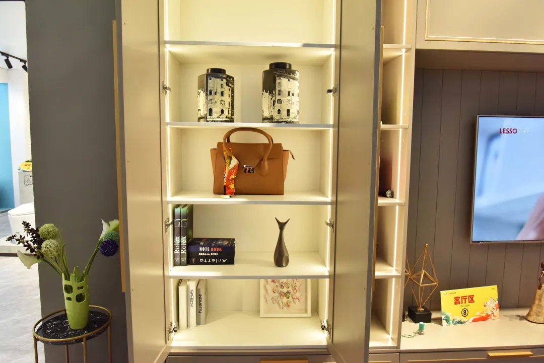 廣州建博會 | 領尚家居發掘生活之美,打造潮流智能家居