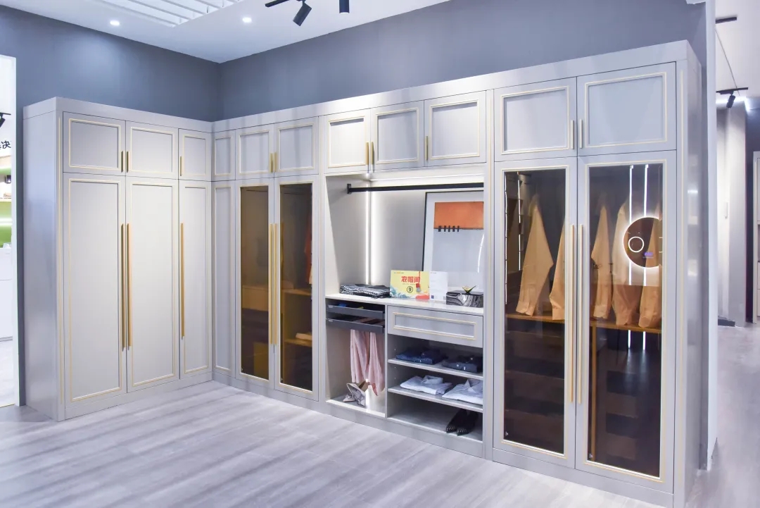 廣州建博會 | 領尚家居發掘生活之美,打造潮流智能家居