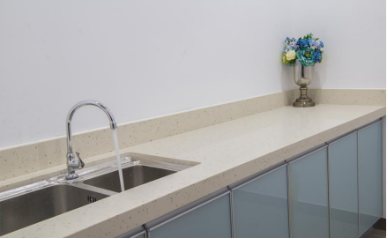 石英石價(jià)格的決定因素有哪些，如何選擇經(jīng)濟(jì)實(shí)惠的產(chǎn)品？