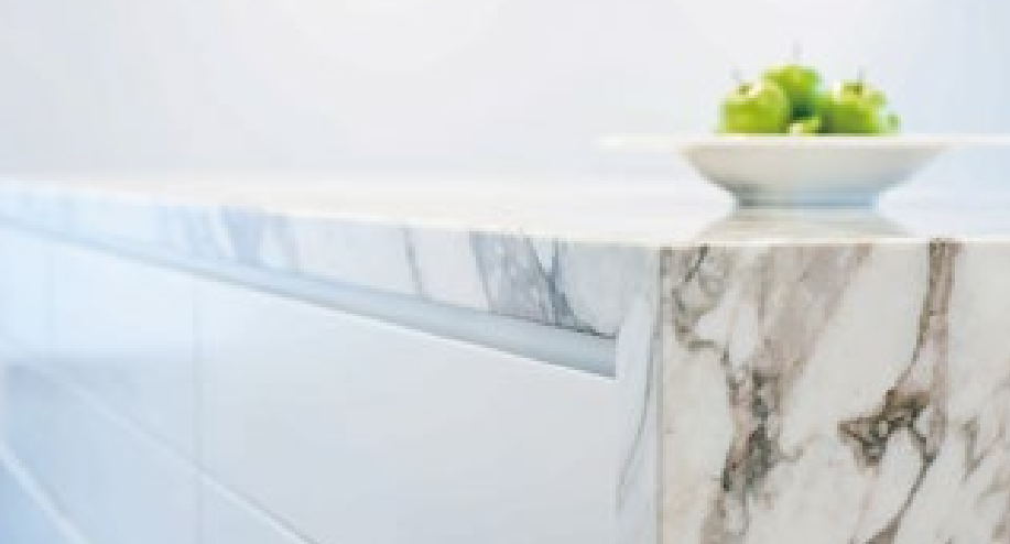 30多道工序，光亮易潔